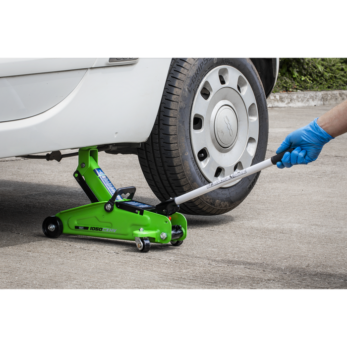 Short Chassis Trolley Jack 2 Tonne - Green | 1050CXHV