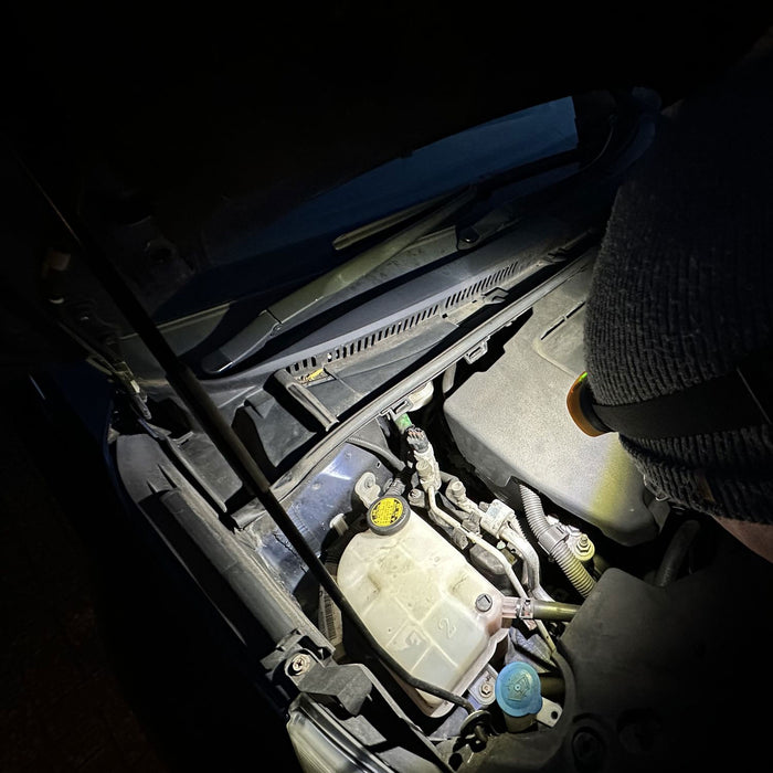 JCB HT XTRA Multi-Functional 260 Lumen Head Torch & Worklight | JCB-HT-XTRA