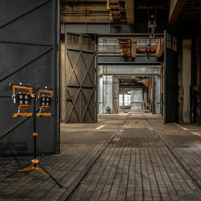 JCB Telescopic Height Adjustable Worklight Tripod | JCB-TRIP
