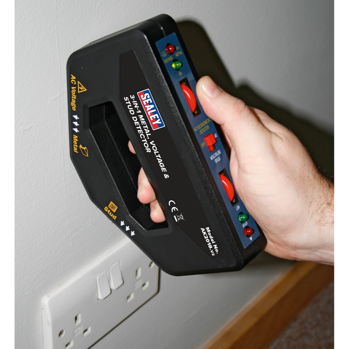 3-in-1 Metal, Voltage & Stud Detector | AK2018