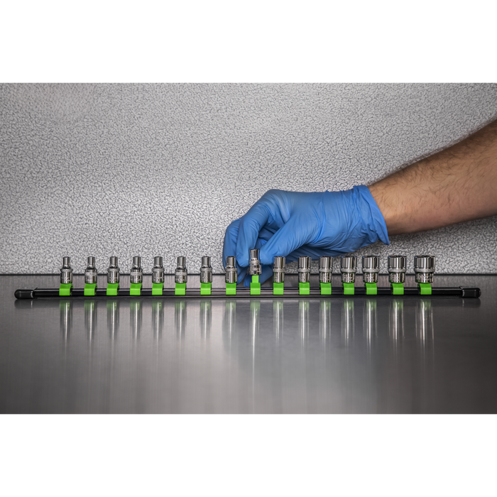 Premier Socket Retaining Rail with 16 Clips 1/4"Sq Drive - Hi-Vis Green | AK27052HV