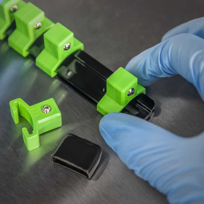 Premier Socket Retaining Rail with 16 Clips 1/2"Sq Drive - Hi-Vis Green | AK27054HV
