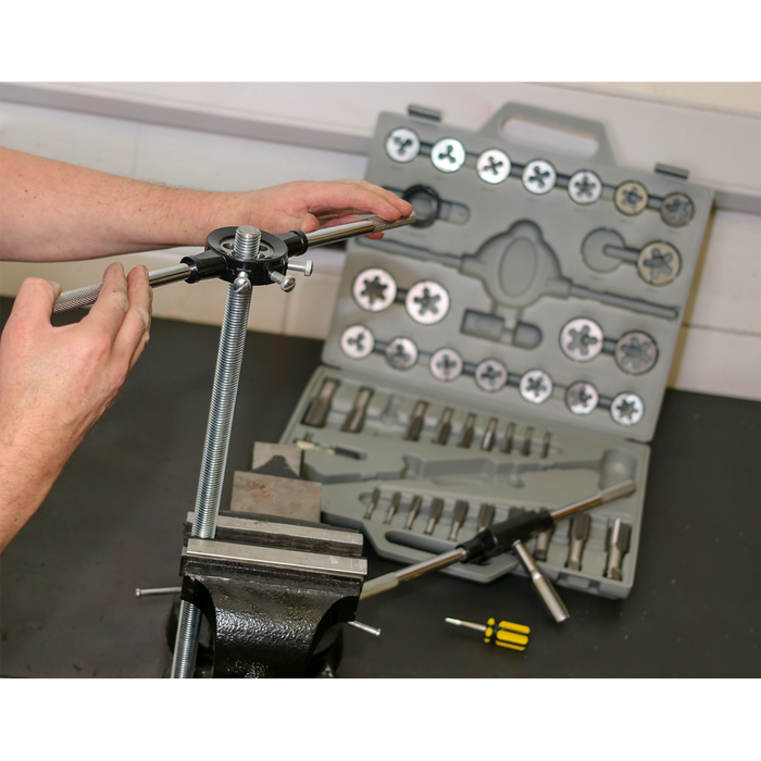 Metric Tap & Die Set Split Dies 45pc | AK303