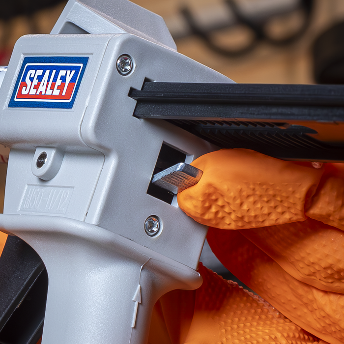 Dual Mix Applicator Gun | AK3880