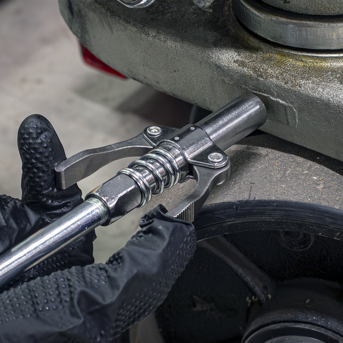 Double Handle Grease Gun Coupler | AK453