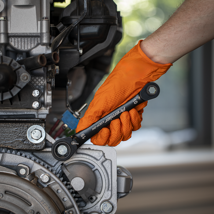 Premier Black 4-in-1 Reversible Lock-On™ Ratchet Ring Spanner | AK63923