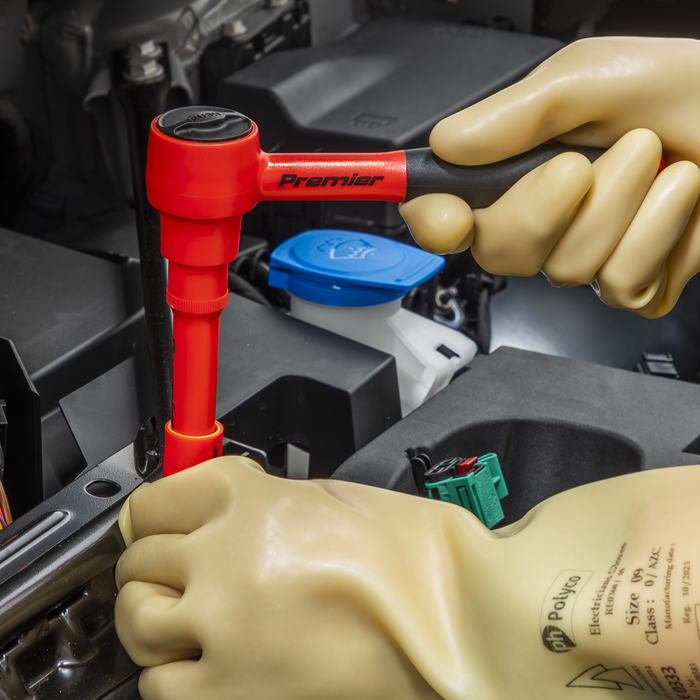 Premier Insulated Tool Kit 1000V 27pc - VDE Approved | AK7945