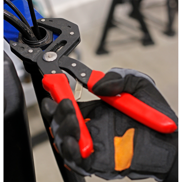 Premier Self-Adjusting Multi-Grip Pliers 175mm | AK8535