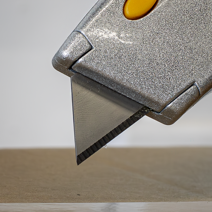 Premier Retractable Utility Knife | AK8603