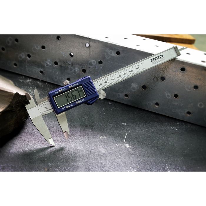 Digital Vernier Caliper 0-150mm(0-6") | AK962EV
