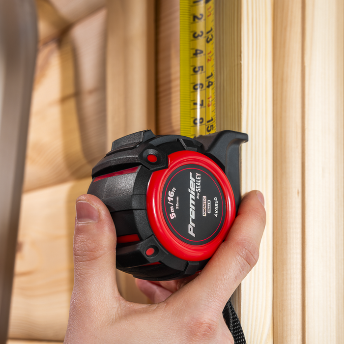 Premier Metric/Imperial Tape Measure Extra-Wide Blade 5m(16ft) x 32mm | AK9850