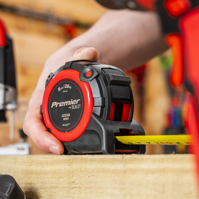 Premier Metric/Imperial Tape Measure Extra-Wide Blade 8m(26ft) x 32mm | AK9851