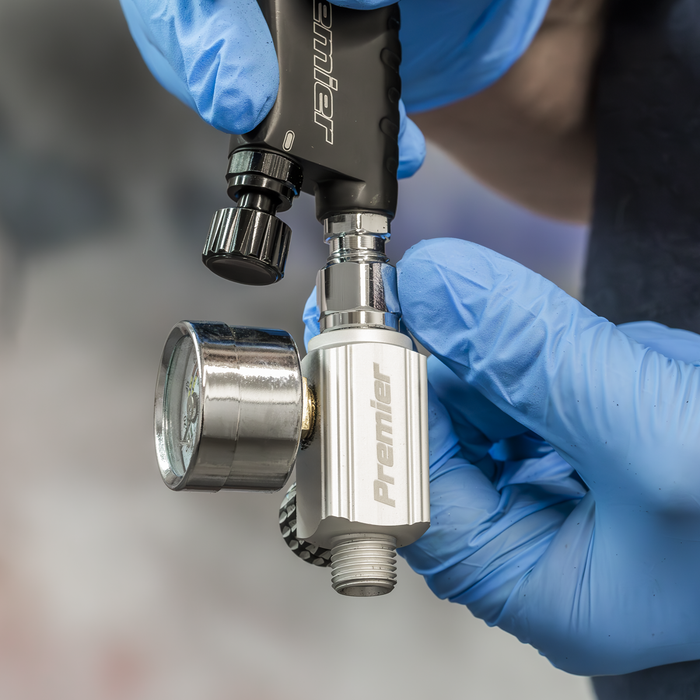 On-Gun Air Pressure Regulator/Gauge | AR01