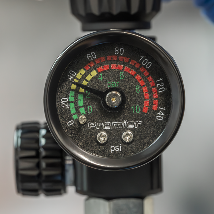 Premier On-Gun Air Pressure Regulator/Gauge with Glass Lens | AR02