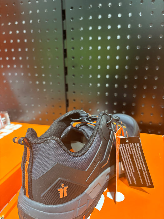 Scruffs Air Safety Trainer | T5552