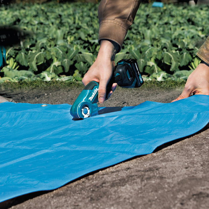 Makita Multi-Cutter CXT, Versatile Multi-Use Cutting Tool With Battery & Charger | CP100DSM
