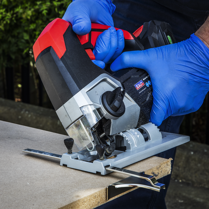 SV20 Series Cordless Jigsaw Kit 20V 2Ah | CP20VJSKIT1