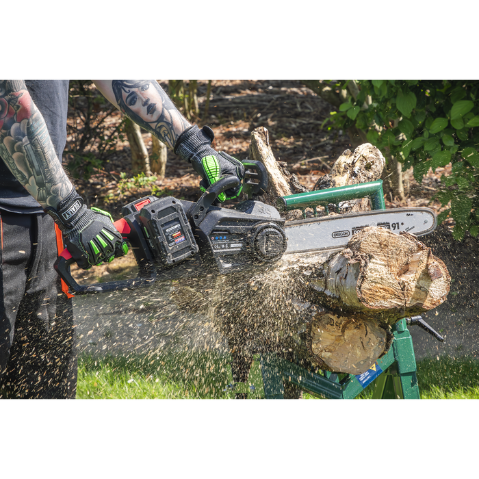 SV20 Series 35cm Cordless Chainsaw 40V - Body Only | CP40VCS