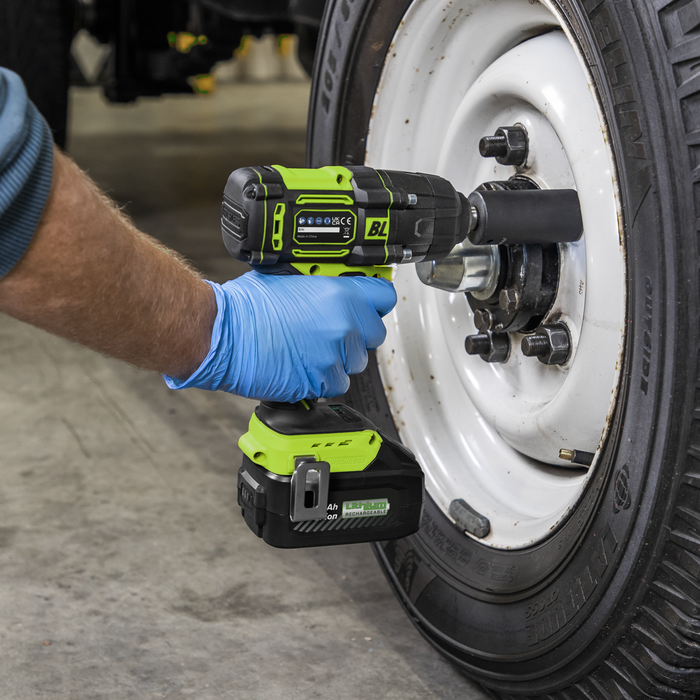 1/2"Sq Drive Cordless Brushless Impact Wrench 18V 4Ah | CP650LIHV