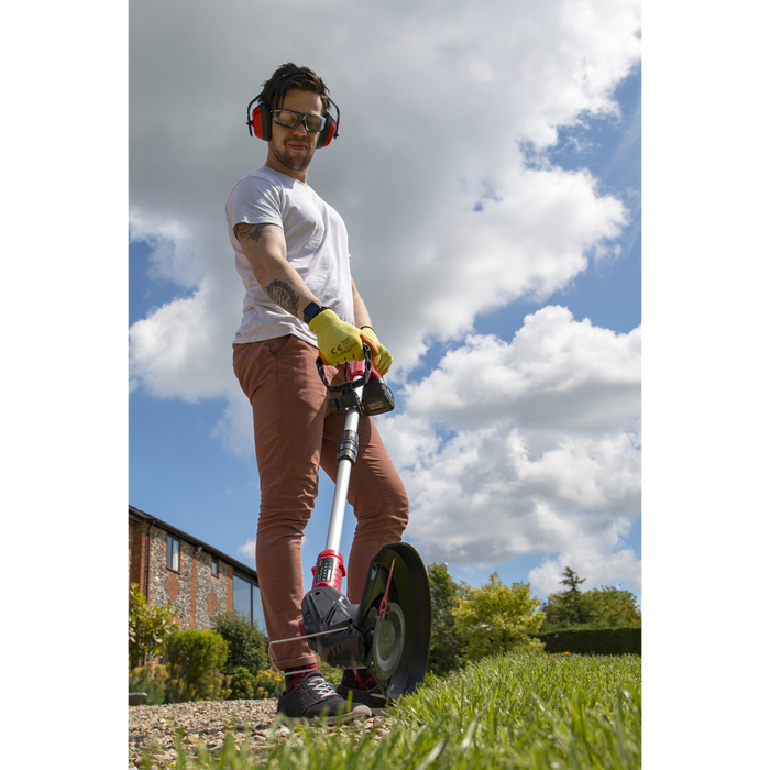 SV20 Series Cordless Grass Trimmer 20V with 2Ah Battery & Charger | CS20VCOMBO2
