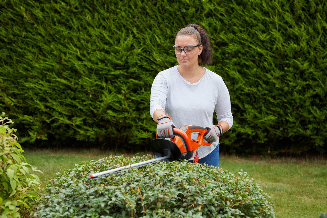 Flymo EasiCut 600XT Corded Hedgetrimmer | 970546401