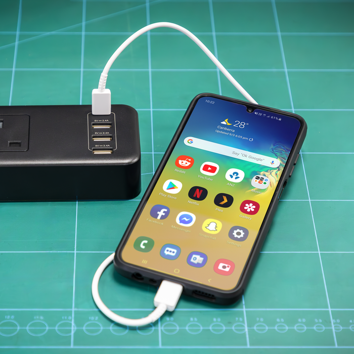 2.6m Extension Lead with USB Ports - Black | EL34USBB