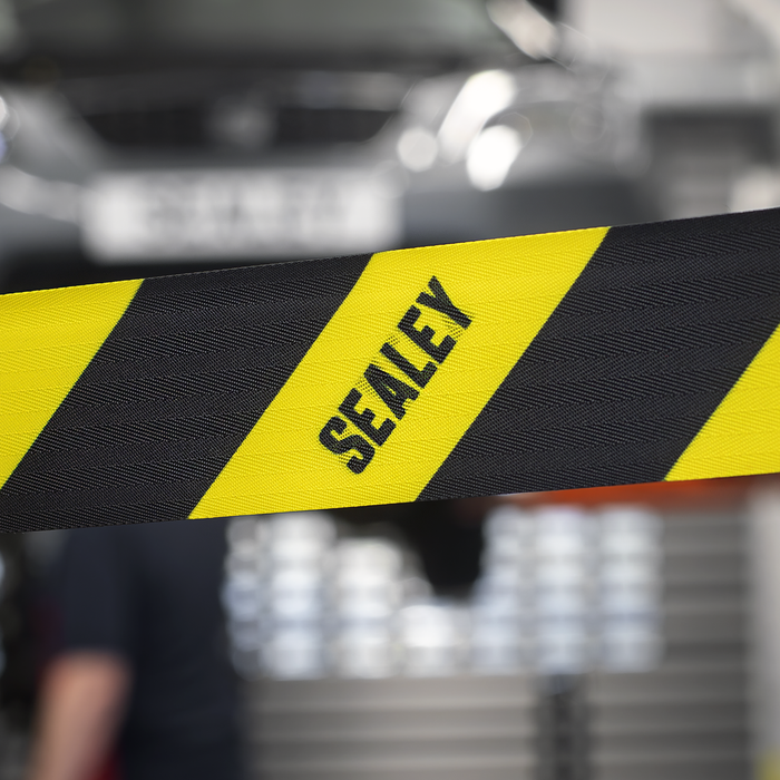 Wall Mounting Retractable Belt Barrier | EV22