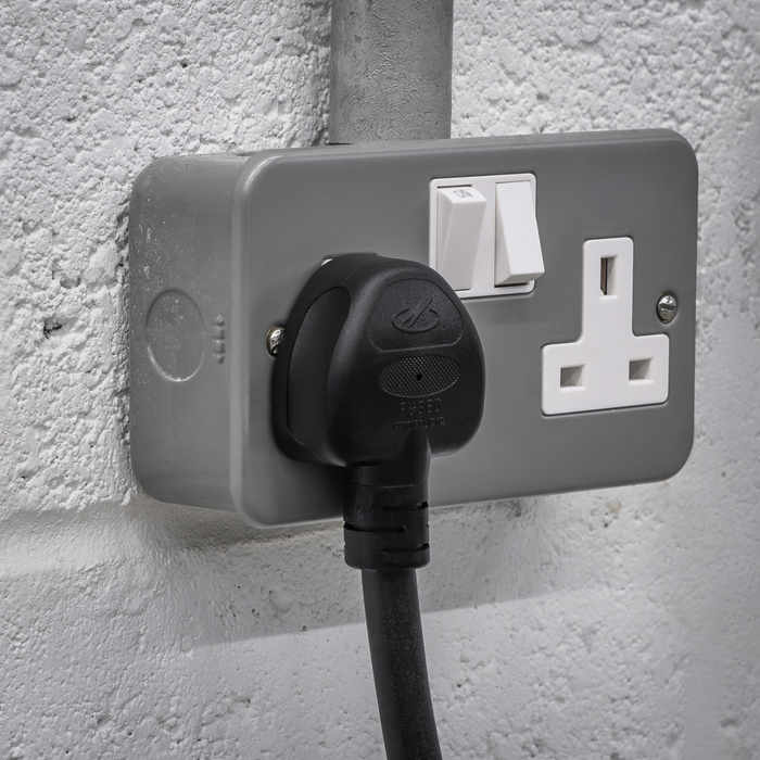 5m Adjustable (3.5kW) Type 2 to UK 3-Pin Plug Portable EV Charger | EVAC2