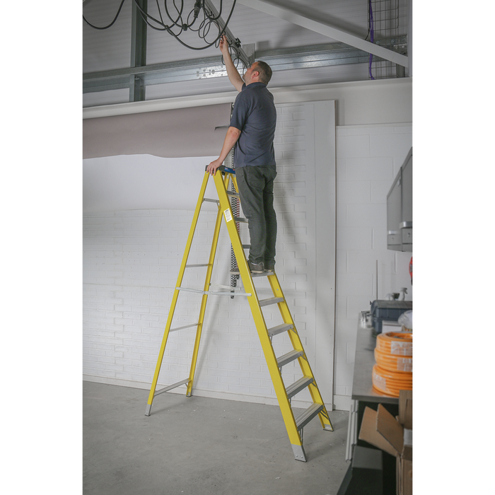 Fibreglass Step Ladder 9-Tread - EN 131 | FSL10
