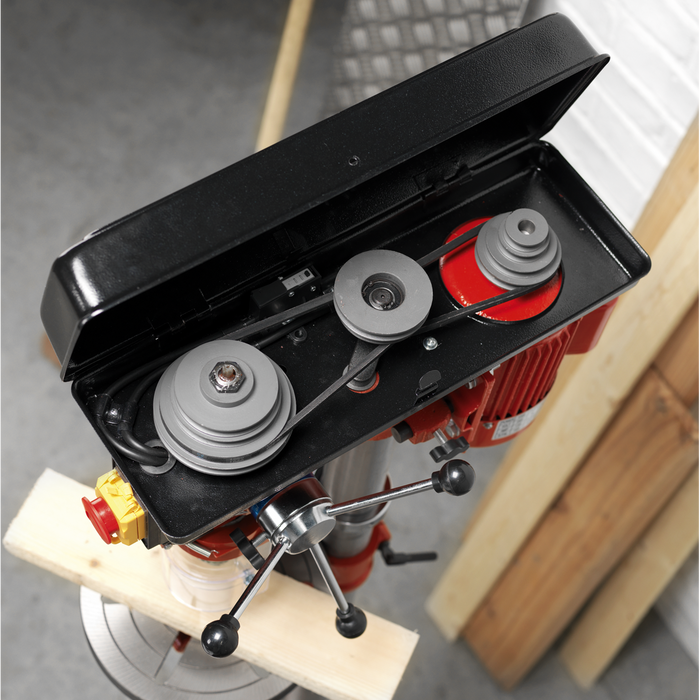 Floor Standing Pillar Drill 12-Speed 370W/230V | GDM140F