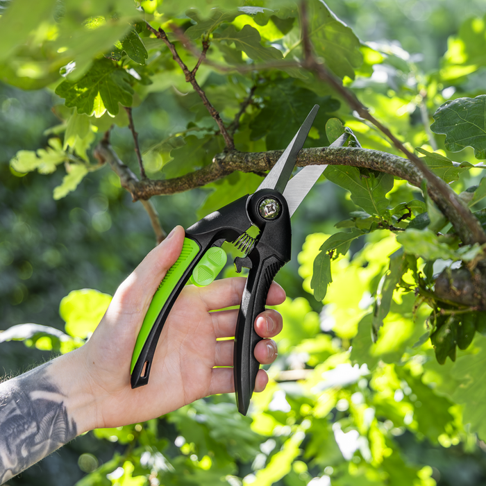 Pruning Snips with Soft Grip Handle & Carbon Steel Blade, 208mm | GTSG003