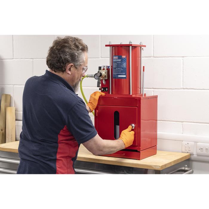 Pneumatic Paint Can Crusher 2.2 Tonne | HCC08
