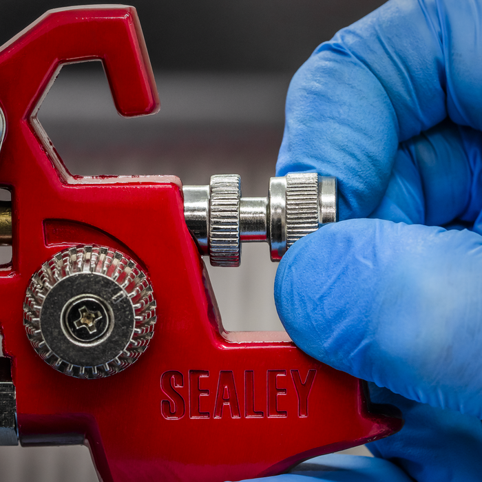 Workshop Series HVLP Gravity Feed Spray Gun 1.3mm Set-Up | HVLP741
