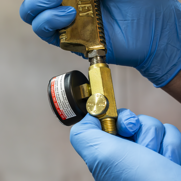 On-Gun Pressure Regulator/Gauge | ILF/RG