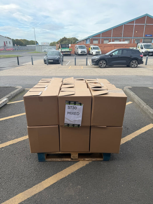 Portwest ST30 Pallet Quantity Bulk Clearance, Mixed Sizes & Colours (White + Navy)