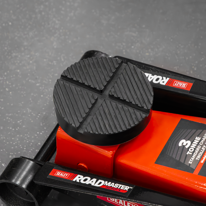 Universal Cross Slotted Jacking Pad | JP25