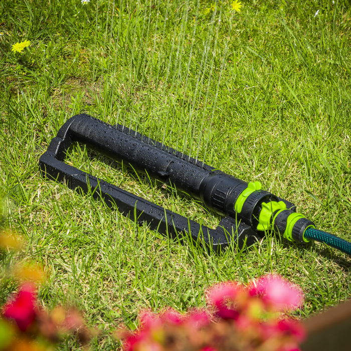 Oscillating Water Sprinkler with 18 Nozzles | JS2131