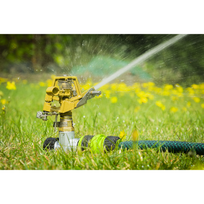 Pulsating Water Sprinkler on Metal Spike | JS303