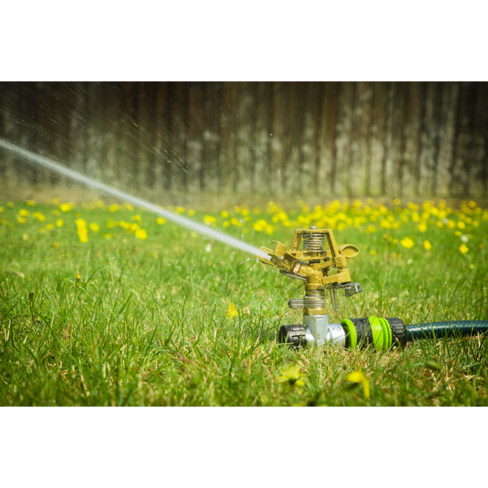 Pulsating Water Sprinkler on Metal Spike | JS303