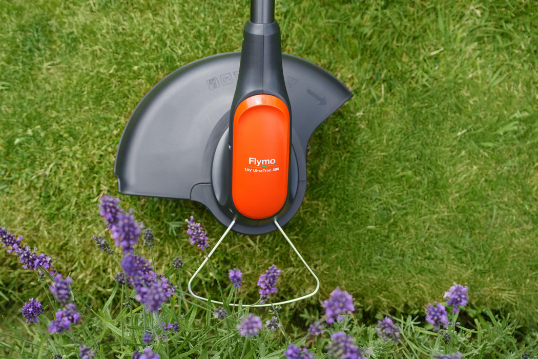 Flymo 18V UltraTrim 300 KIT 4.0 Battery Grass Trimmer | 970755501