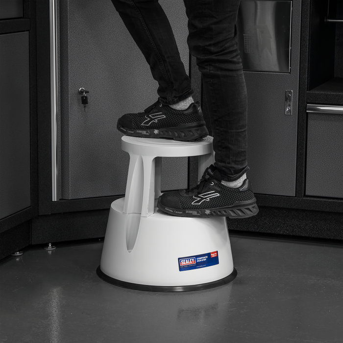 Composite Kick-Step - EN 14183 | KS2
