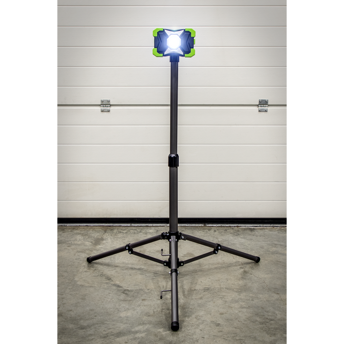 Portable Floodlight & Telescopic Tripod 15W COB LED | LED1500PBKIT
