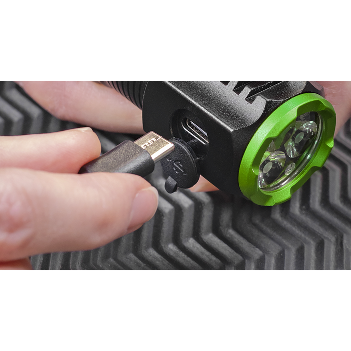 Super Beam 2500lm Rechargeable SMD LED 24W Pocket Light | LED2500SB