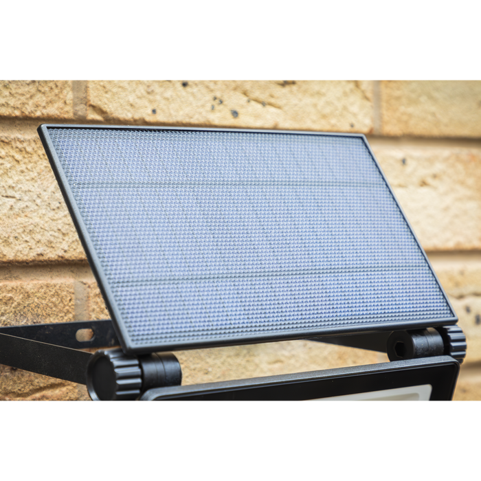 Extra-Slim Solar Floodlight with Wall Bracket 30W SMD LED | LED30S