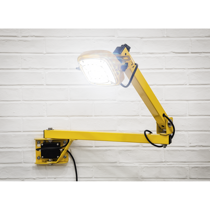 Loading Bay Floodlight 30W SMD LED | LED30WDL