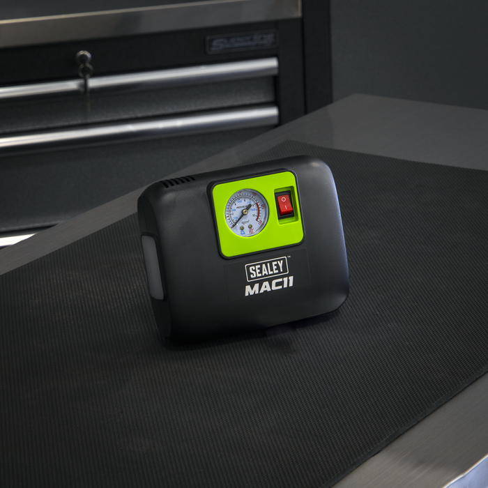 Tyre Inflator with Worklight 12V | MAC11