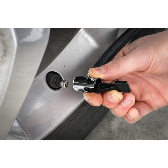 Tyre Inflator with Worklight 12V | MAC12D