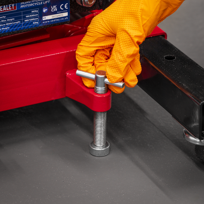 Hydraulic Motorcycle Lift 363kg Capacity | MC365