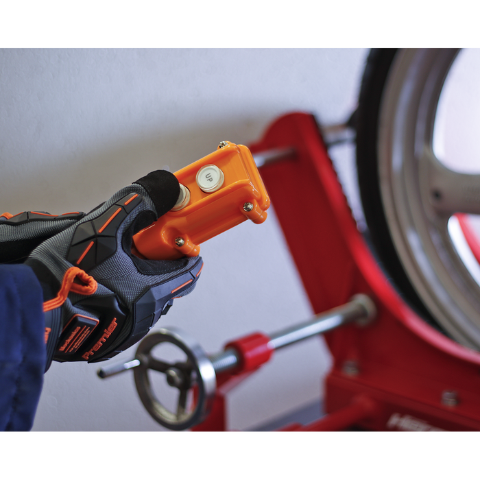 Heavy-Duty Electro/Hydraulic Motorcycle Lift 680kg Capacity | MC680E