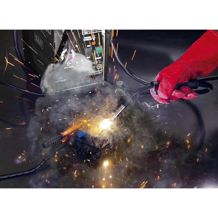 Gasless MIG Welder 100A 230V | MIGHTYMIG100